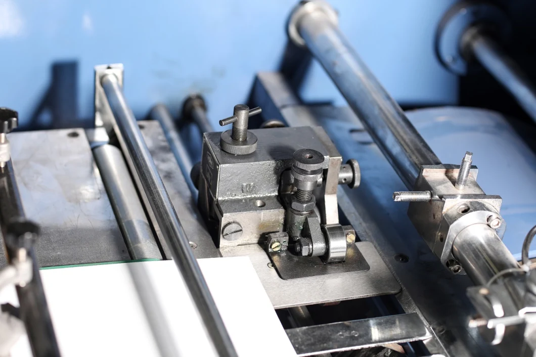Micro goffratrice Yw-102f