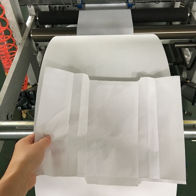 Carta di web stampata per quadrare sacco di carta inferiore che fa macchina
