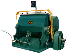 Macchina piana 1600Model 11KW della rientranza della stampa del cartone di tagliare Andindentation a stampo tagliente