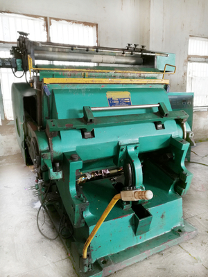 Il sistema di lubrificazione imprime la macchina con il rivestimento di alluminio della ferrovia di guida del molibdeno di 38 cromi