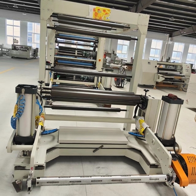 Macchina da taglio completamente automatica a tre servo per carta da 45-450 g ad alta velocità