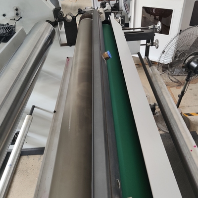 Una stampatrice flessografica HJ-21000 di 950mm e piatto di Max. Speed 70m/Min 2.38mm