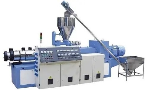 Linea di produzione di plastica tagliente calda dell'espulsore del granulatore plastica dello spreco