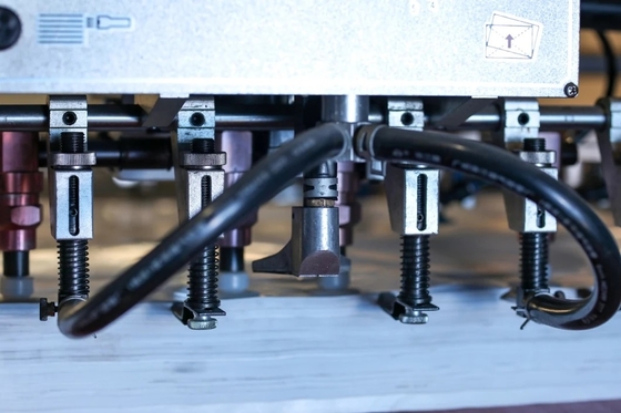 Il micro imprime la goffratrice automatica del metallo della macchina 220V 380V 440V 415V