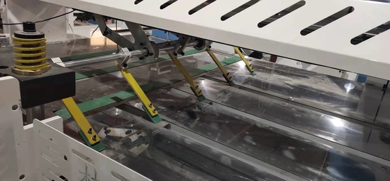 Borsa tessuta integrata cucitura automatica del taglio freddo della tasca della valvola della macchina